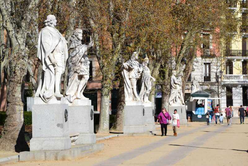 Semi-Private Old City Madrid Walking Tour: Historic Exploration Awaits